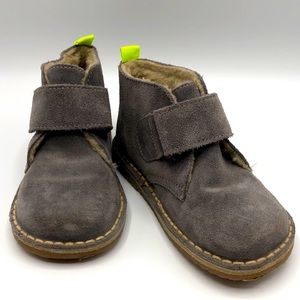 Mini Boden suede desert boot